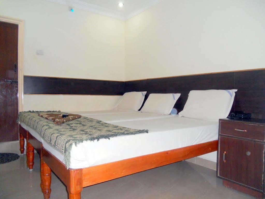 Hotel Sahasra Residency Tirupati Ngoại thất bức ảnh