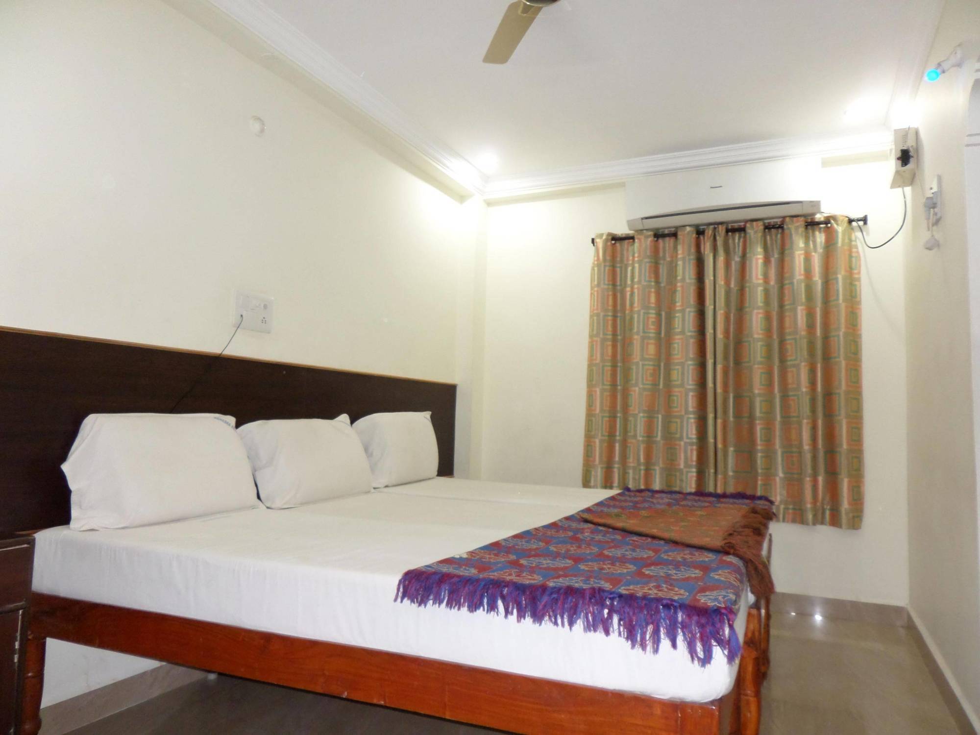 Hotel Sahasra Residency Tirupati Ngoại thất bức ảnh
